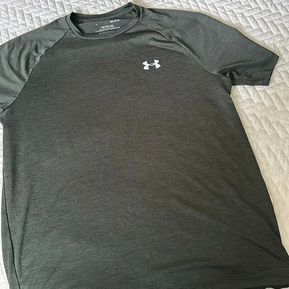 Under armour - Picture 1 of 2